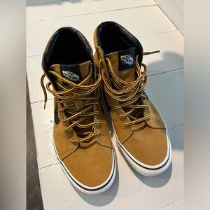 Vans Suede High Top Lace Up with Black Leather Skate Shoe Mens 6.5 Women's 8